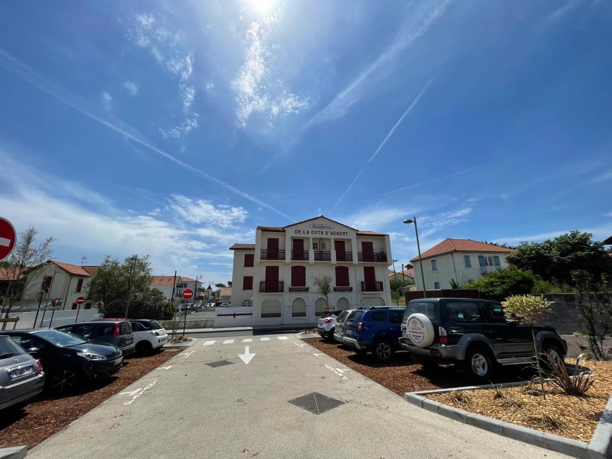 Appartement A 70M De La Plage Et L Estacade De كابروتو المظهر الخارجي الصورة