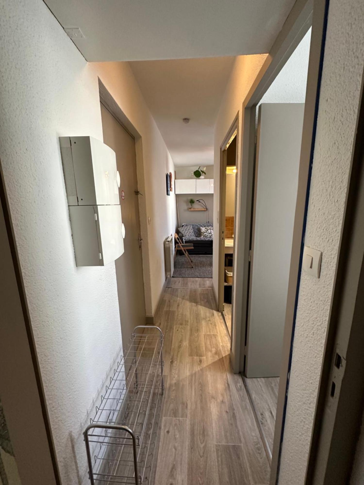 Appartement A 70M De La Plage Et L Estacade De كابروتو المظهر الخارجي الصورة